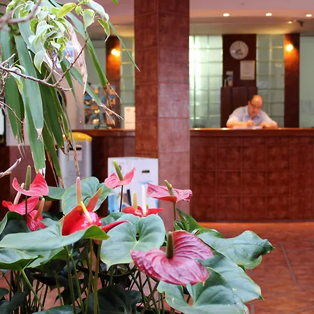 Club La Santa Sports Inclusive 3* 티나조