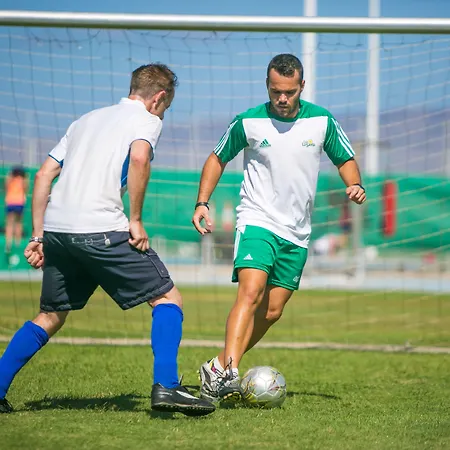 호텔 Club La Santa Sports Inclusive 3*