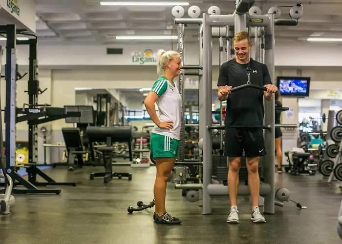 מלון Club La Santa Sports Inclusive 3*